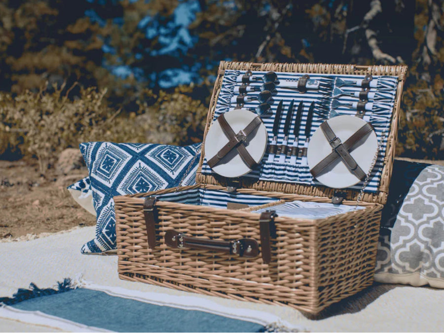 Catskills Picnic Dreams: What to Pack for a Day Among the Pines