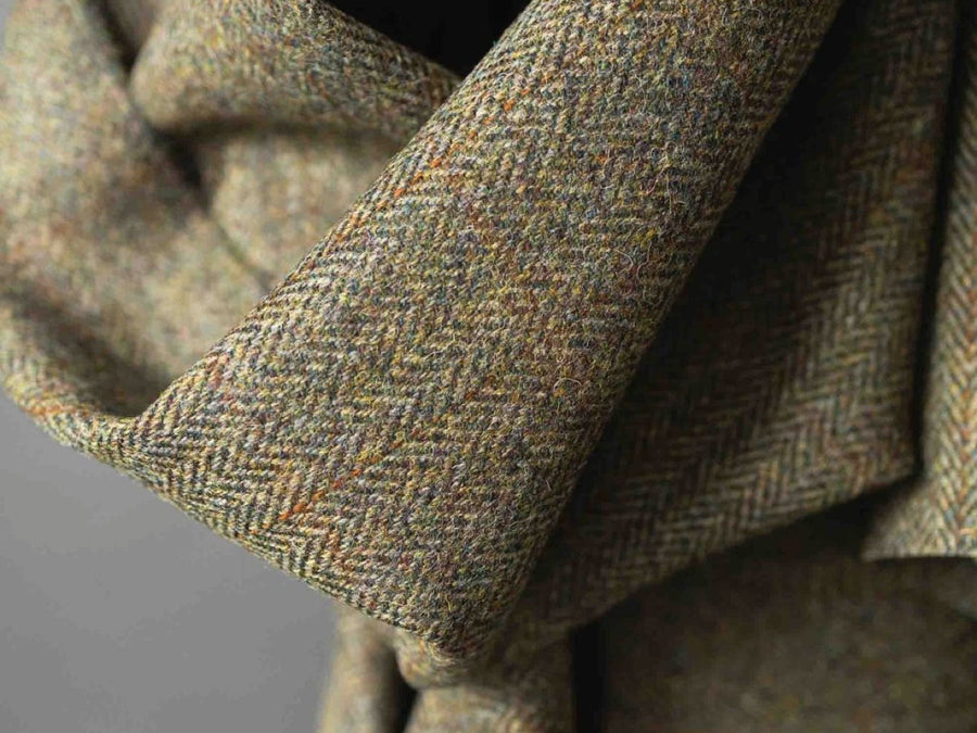 Complete the Look: The H&F Guide to Fall Accessories—Scarves, Hats & Bags