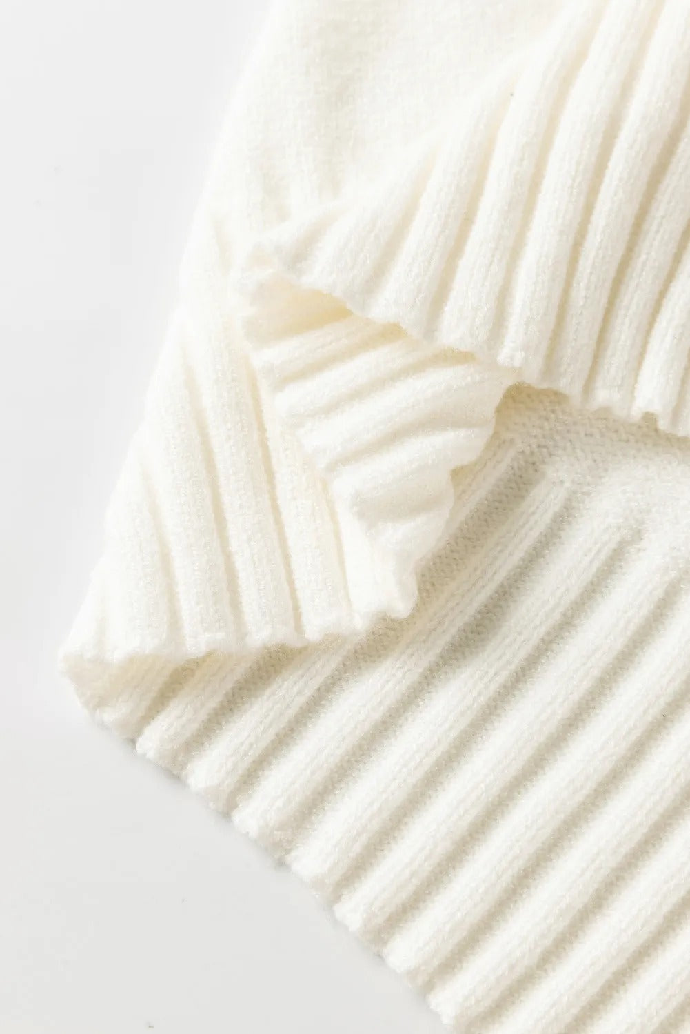 H&F White Textured Button c