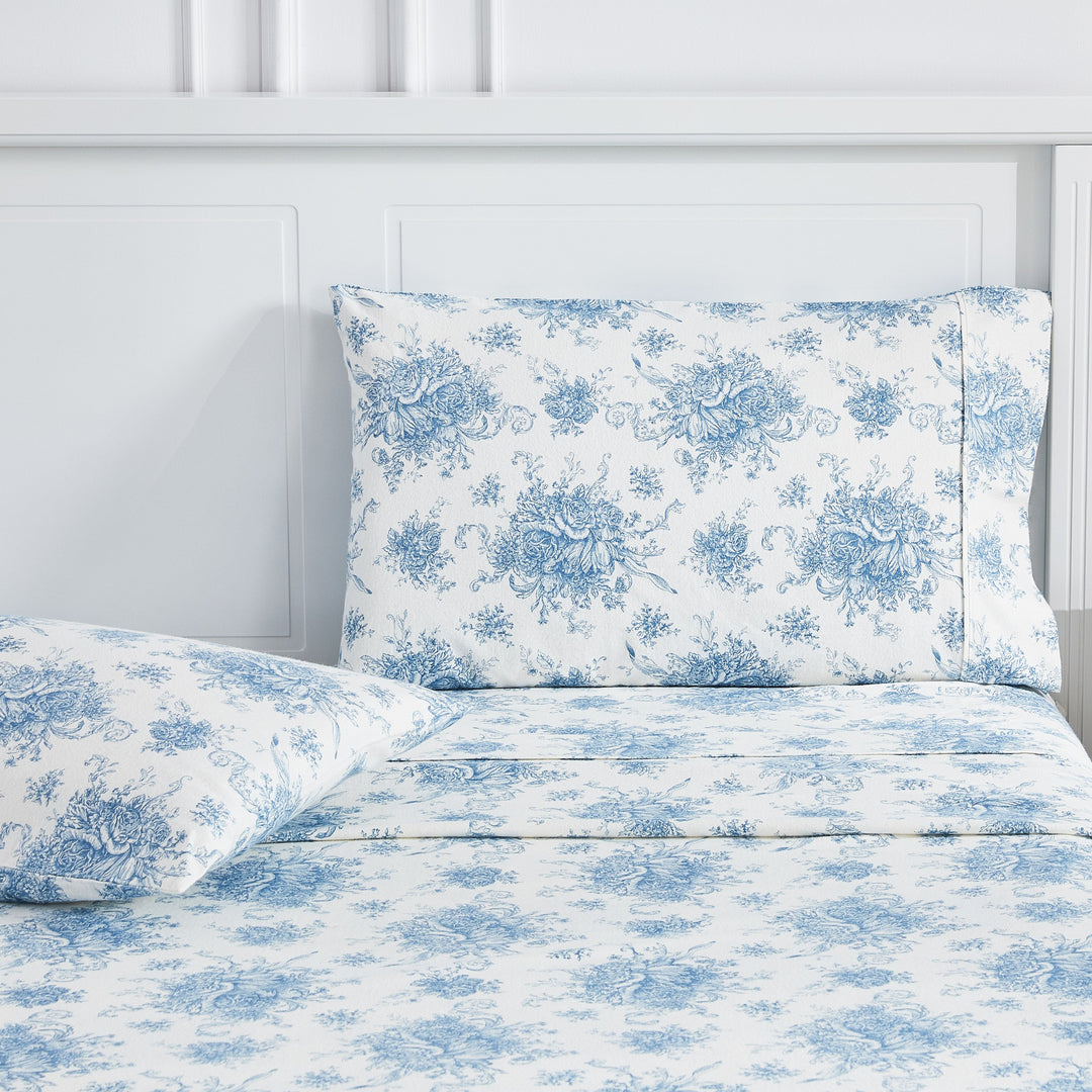 Petit Toile Flannel Sheet Sets