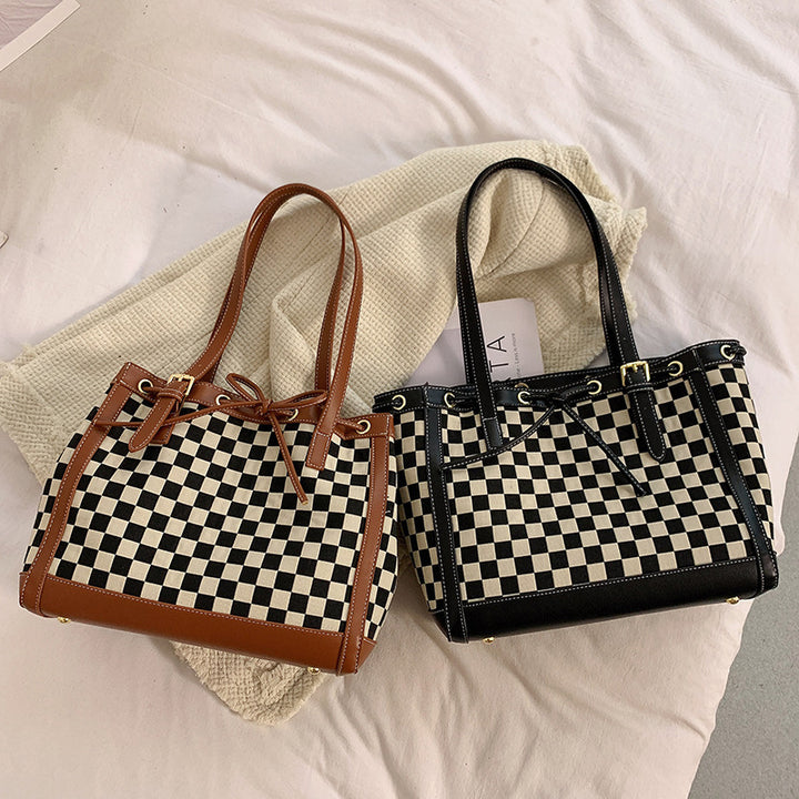 H&F Checkerboard Contrast Tote c