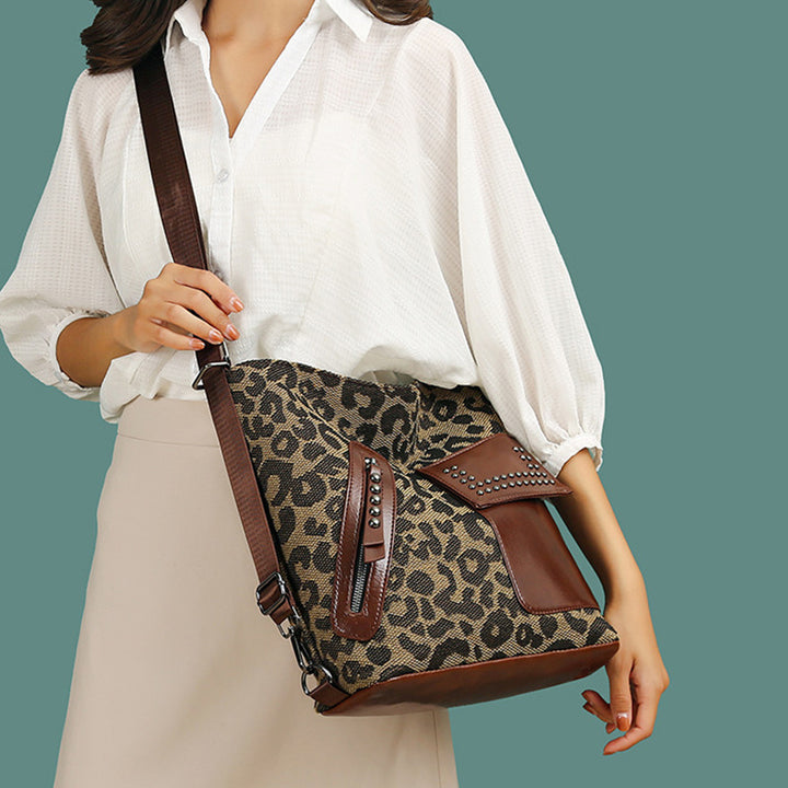 H&F Houndstooth Rivet Backpack c