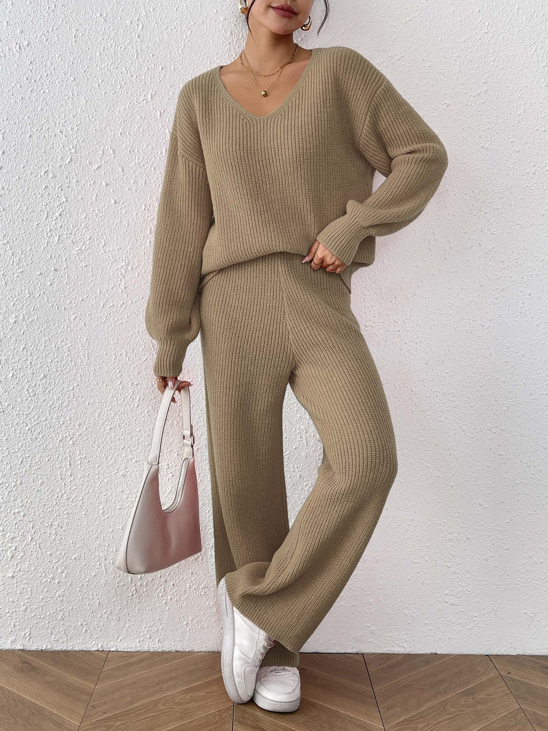 H&F V Neck Wide Leg Suit c