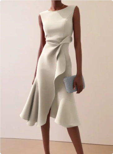 Sleeveless A-line Waist Twist Dress