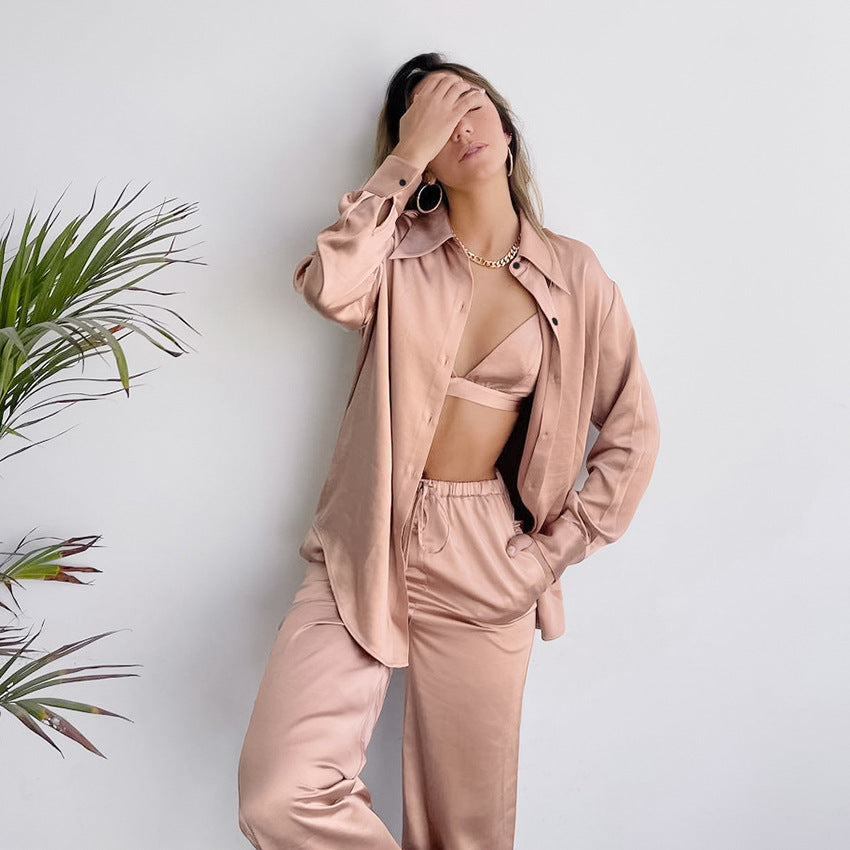 H&F Three-piece Lounge Set c