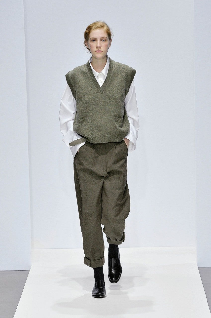 Cashmere knitted vest