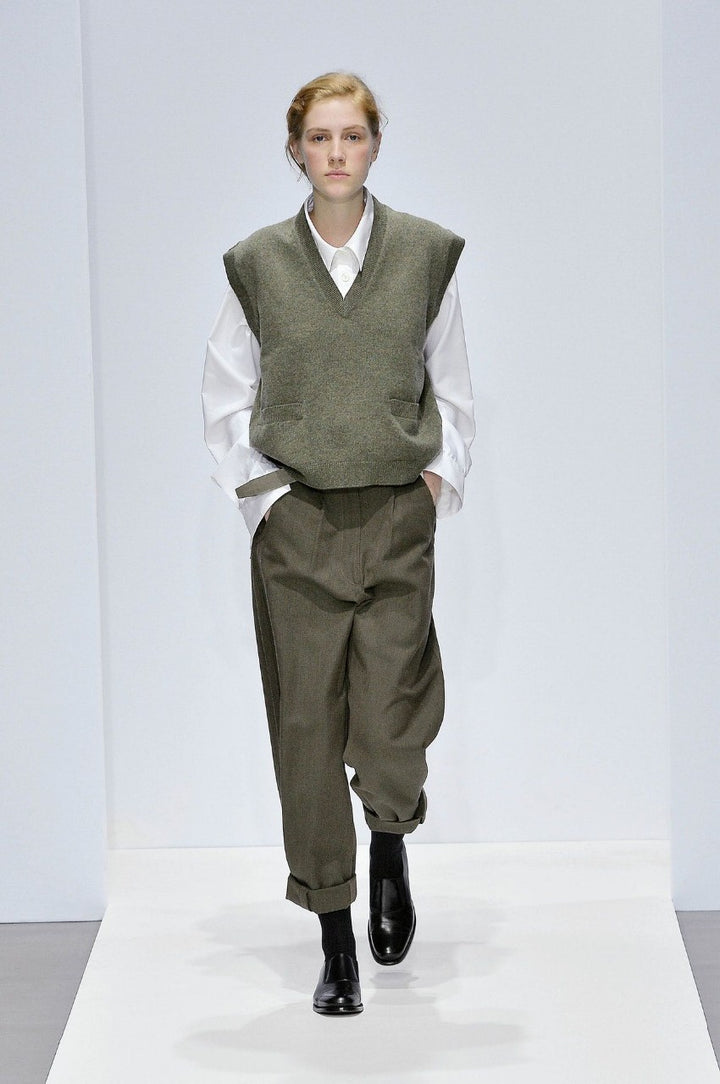 Cashmere knitted vest