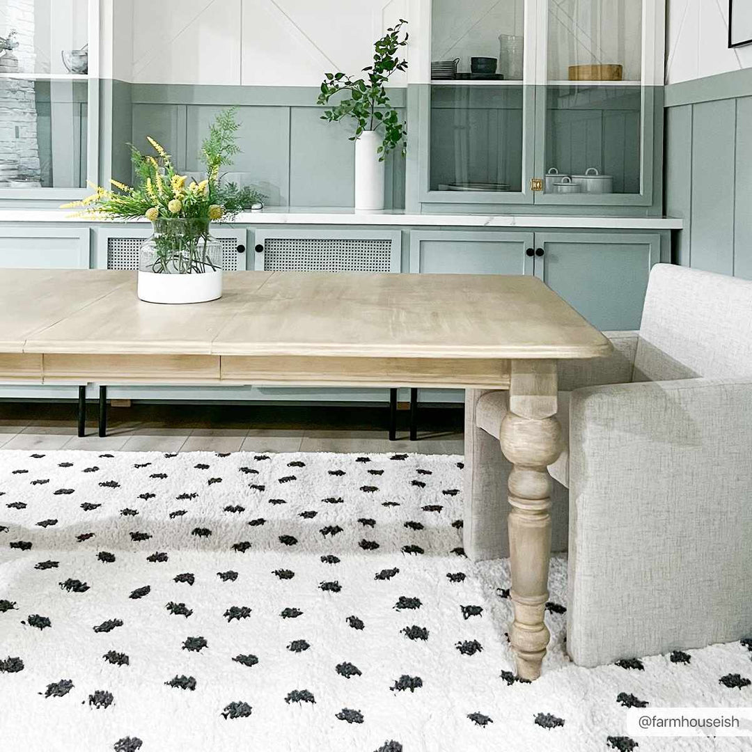 H&F Dotted Plush Rug d