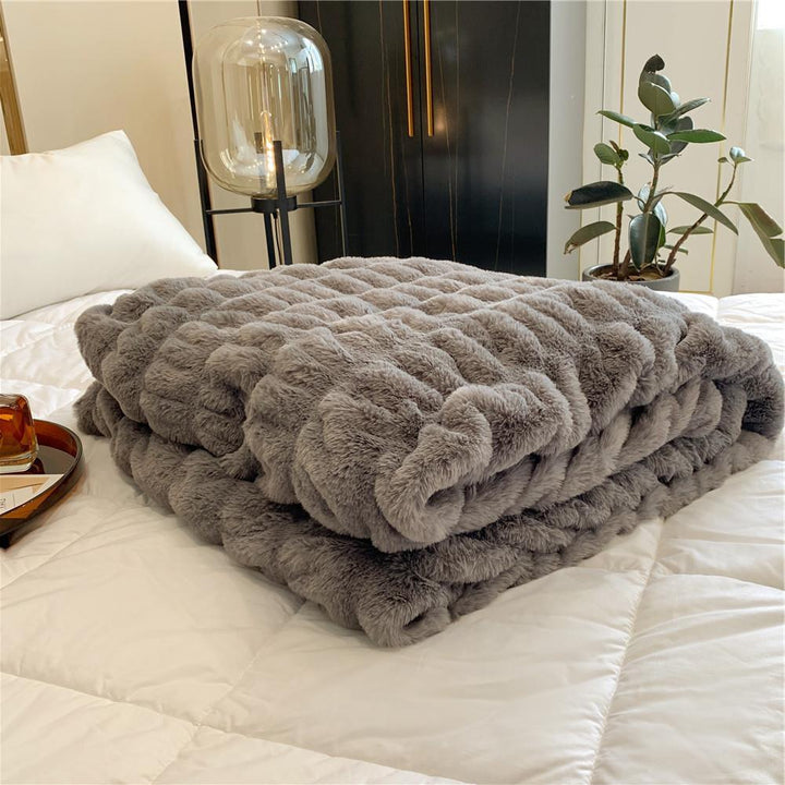 H&F Faux Fur Blanket c