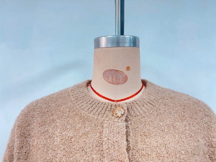 H&F Round Neck Button c