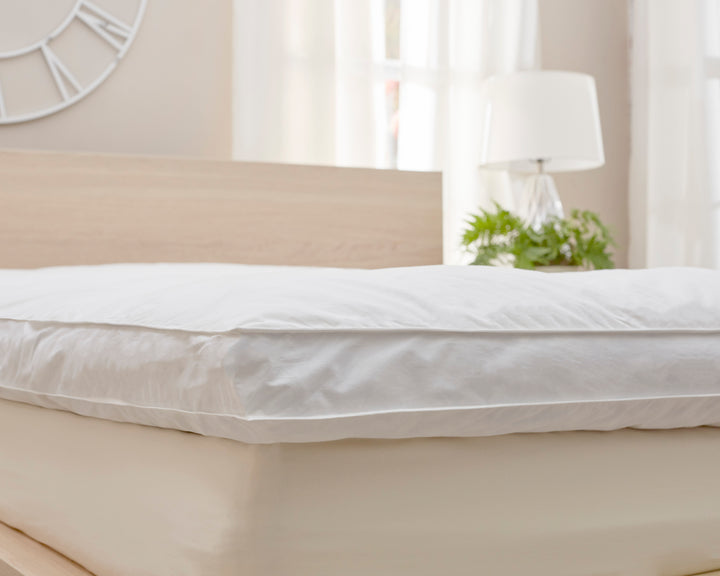H&F Downtop Feather Bed d