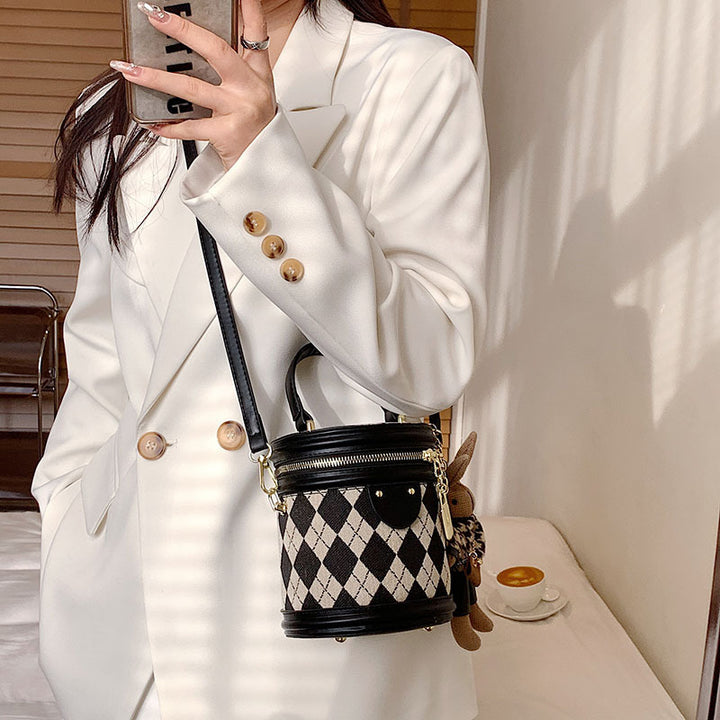 H&F Printed Textured Bag c