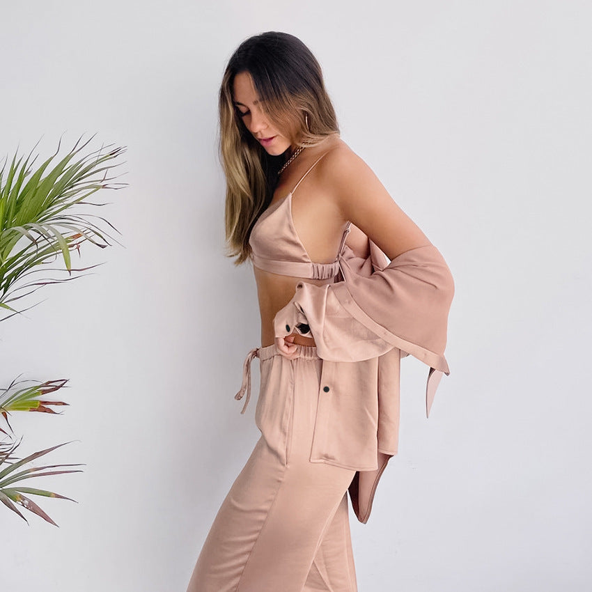 H&F Three-piece Lounge Set c