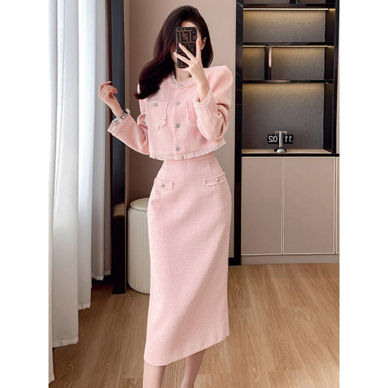 H&F Classic Skirt Suit c