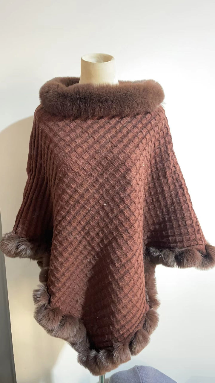 H&F Rabbit Fur Cape c