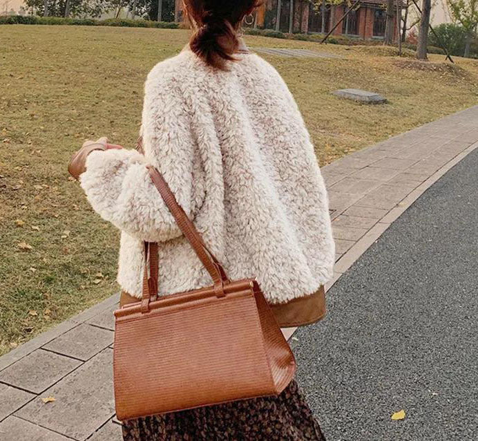 H&F Loose Fur Top c