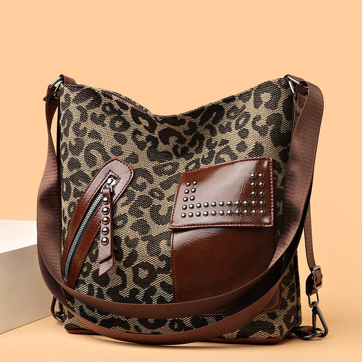 H&F Houndstooth Rivet Backpack c